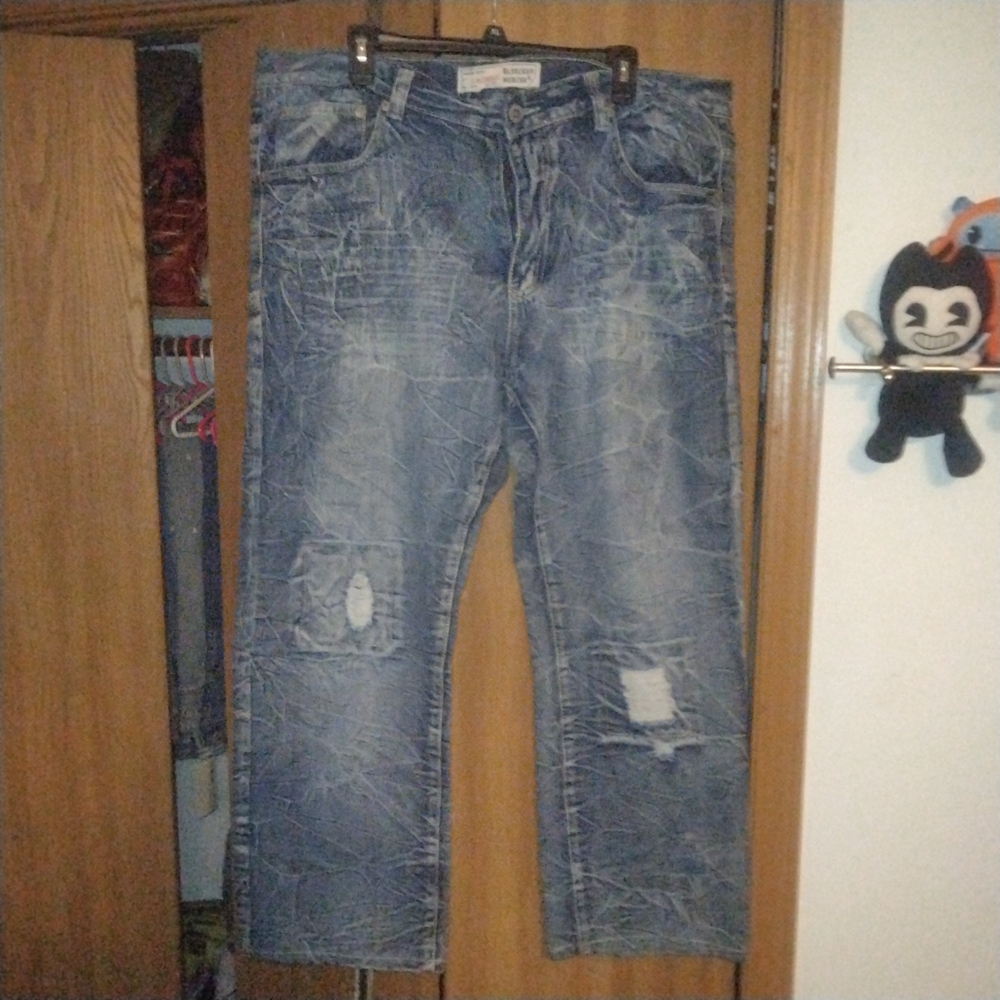 Bleecker&Mercer Slim Straight Jeans
